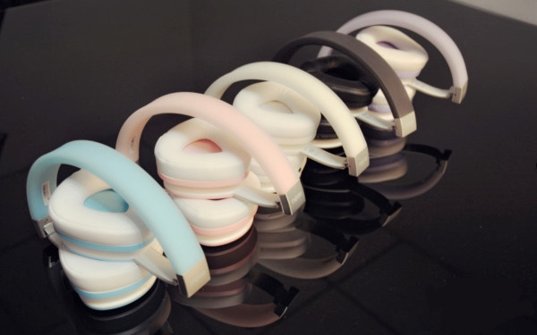 RAPOO雷柏S700藍牙立體聲NFC耳機 RAPOO雷柏S700藍牙立體聲NFC耳機